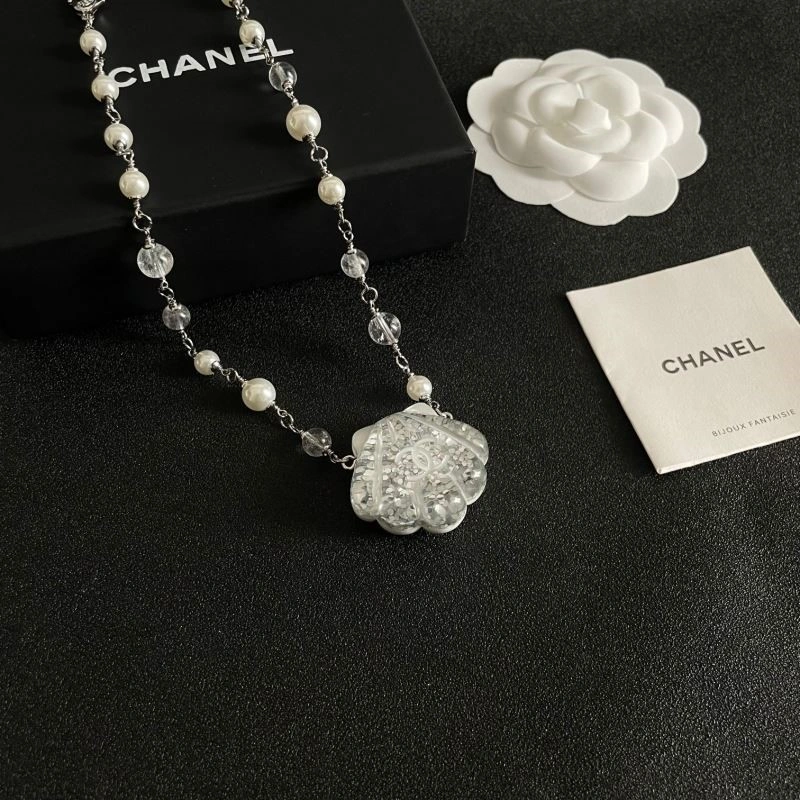 Flexible Chanel Necklaces 220842