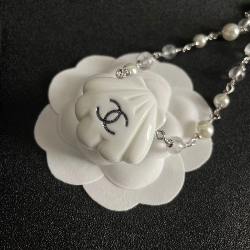 Flexible Chanel Necklaces 220842