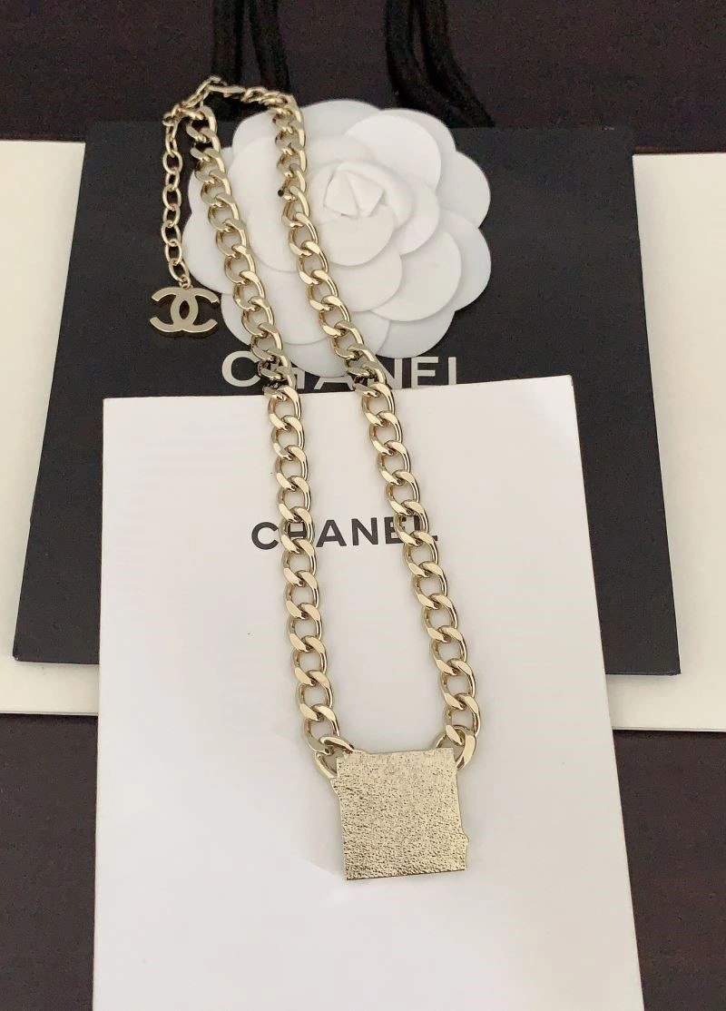 Timeless Chanel Necklaces 220836