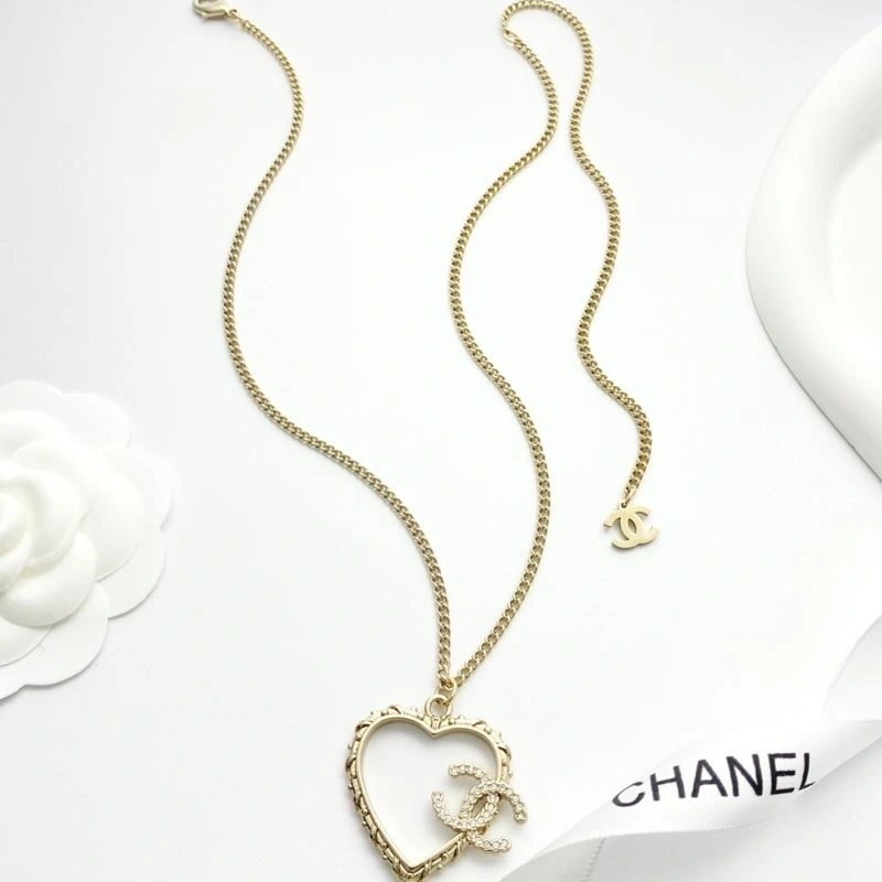 Chanel Necklaces Stylish 220829