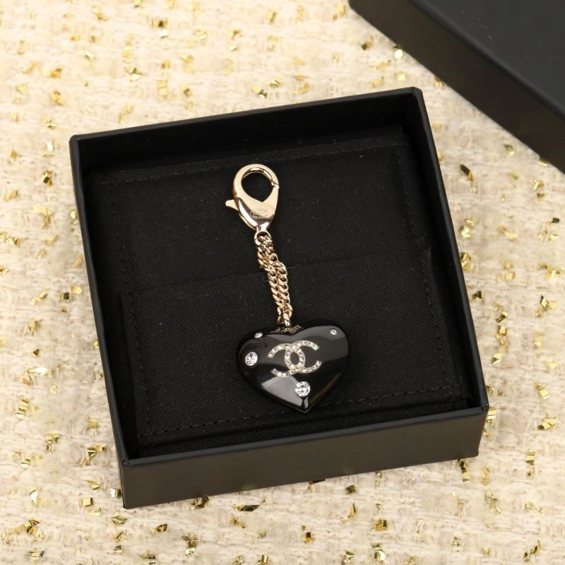 Sporty Chanel Necklaces 220831