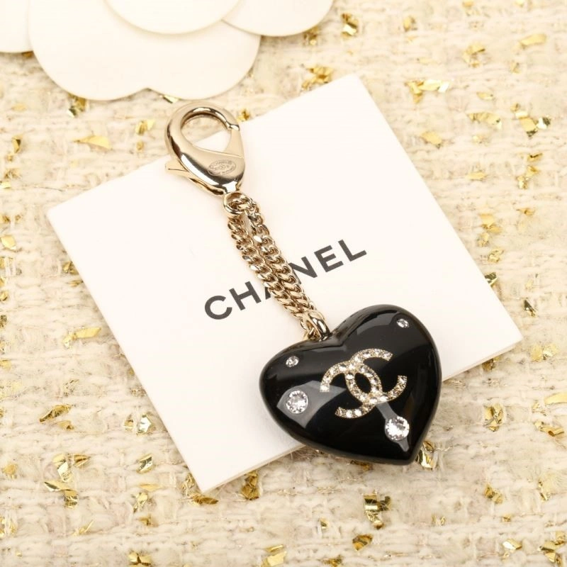 Sporty Chanel Necklaces 220831