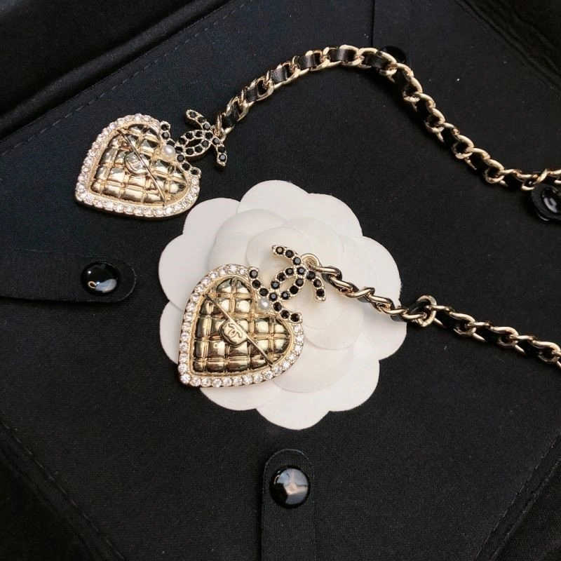 UrbanChic Chanel Necklaces 220826