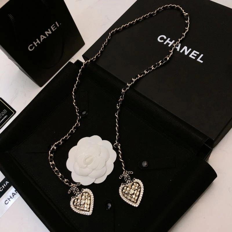 UrbanChic Chanel Necklaces 220826