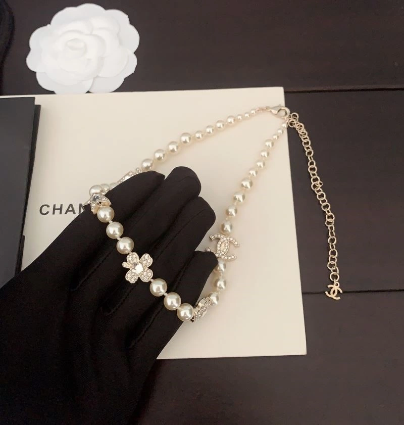 Chanel Necklaces Compact 220815