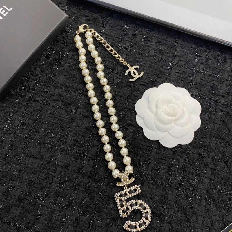 Chanel Necklaces Practical 220816