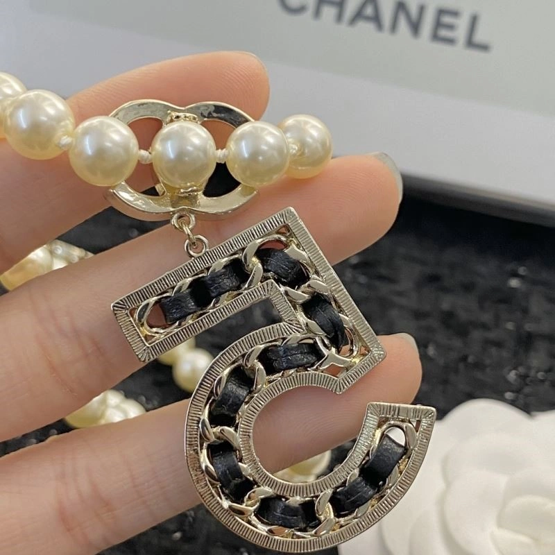 Chanel Necklaces Practical 220816