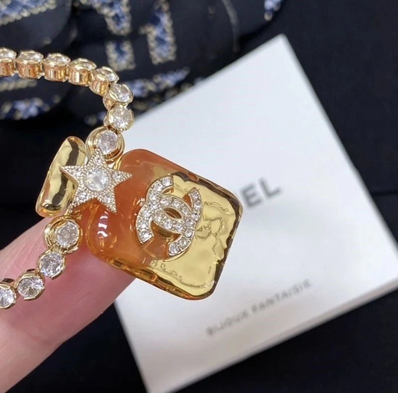 Original Chanel Necklaces 220796