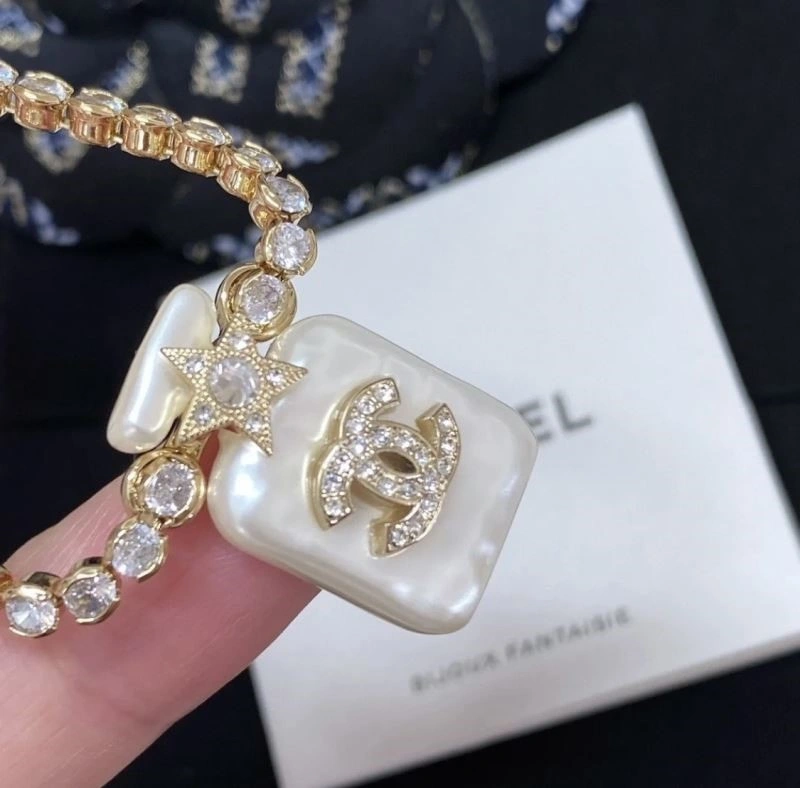 Original Chanel Necklaces 220796