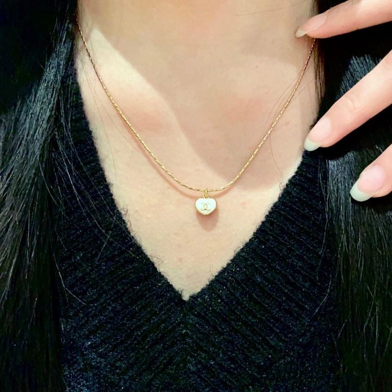 Durable Chanel Necklaces 220787