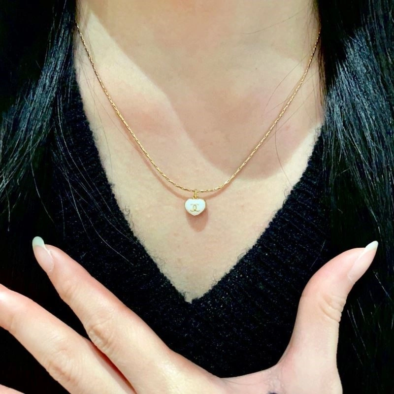 Durable Chanel Necklaces 220787