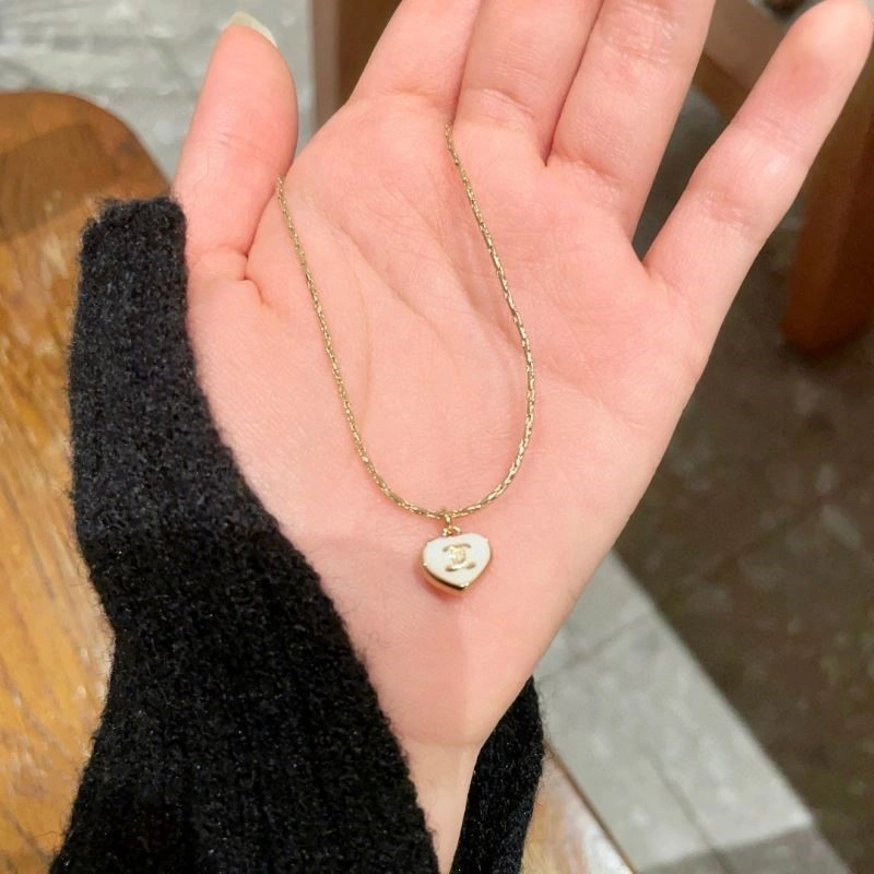 Durable Chanel Necklaces 220787