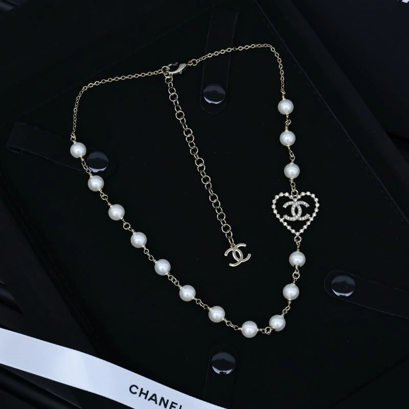 Attractive Chanel Necklaces 220791