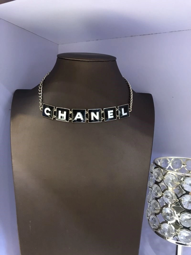 Chanel Necklaces Casual 220797