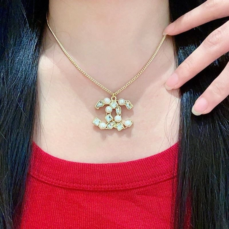 Chanel Necklaces Fashionable 220758