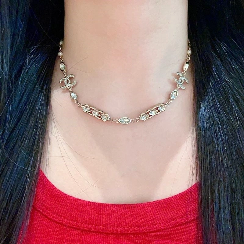 EyeCatching Chanel Necklaces 220749
