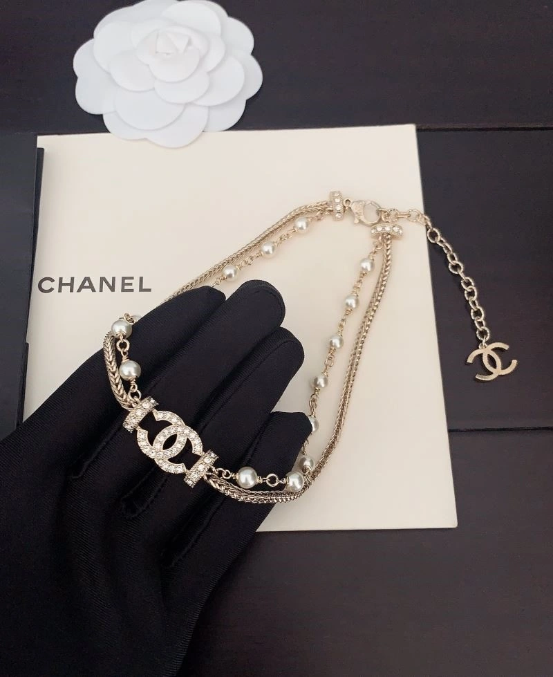 Chanel Necklaces Functional 220769