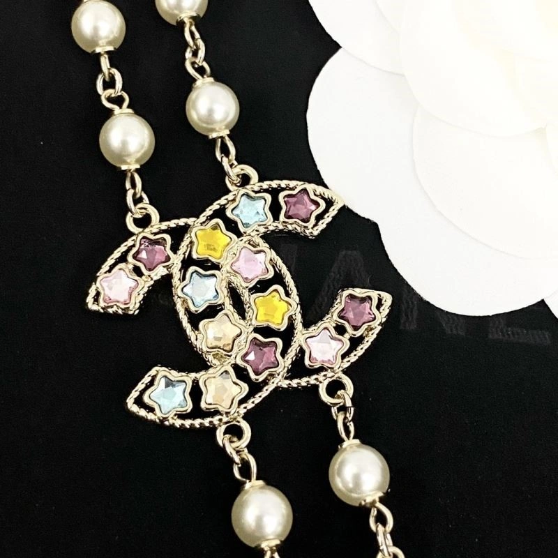 Tailored Chanel Necklaces 220736