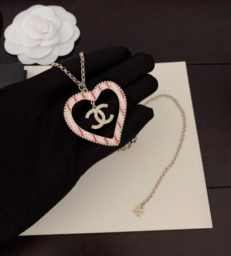 Chanel Necklaces Youthful 220724