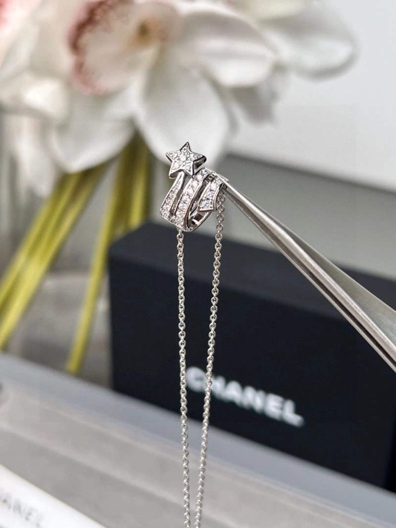 Elegant Chanel Necklaces 220718
