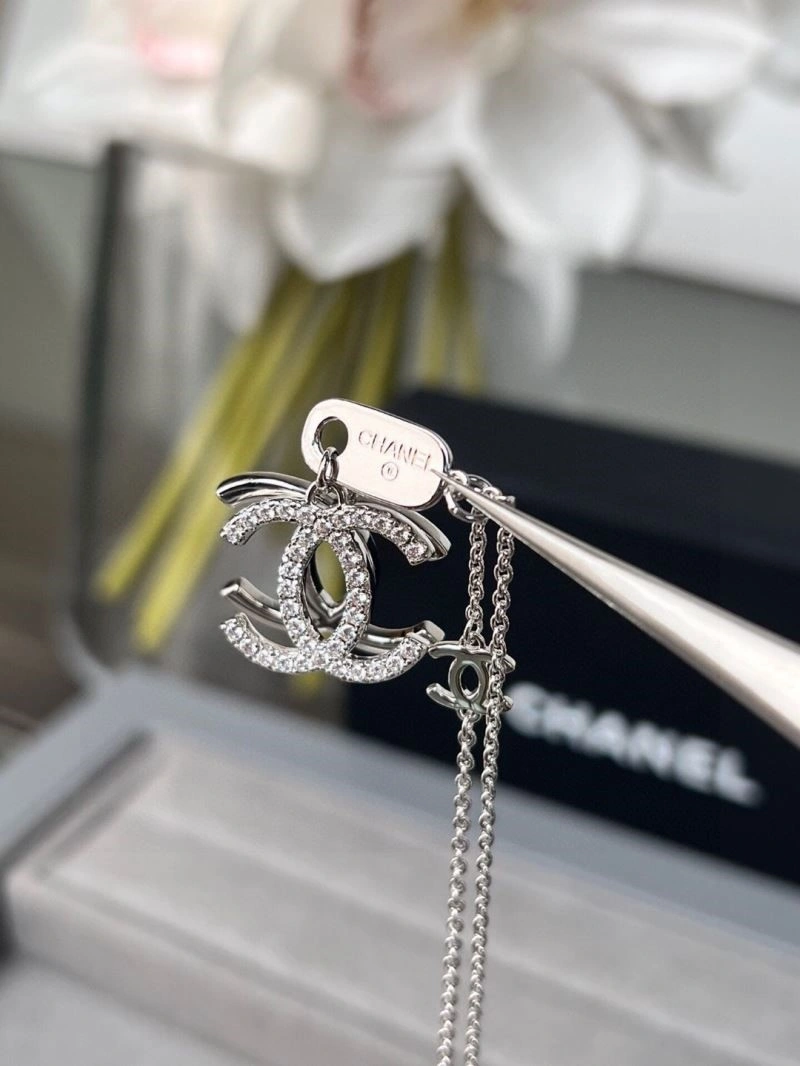Flexible Chanel Necklaces 220716