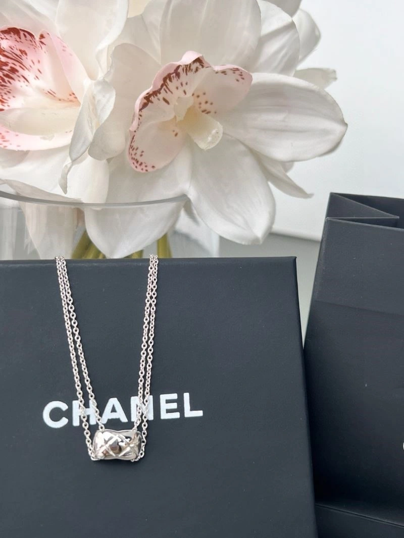 Chanel Necklaces Stretchable 220723