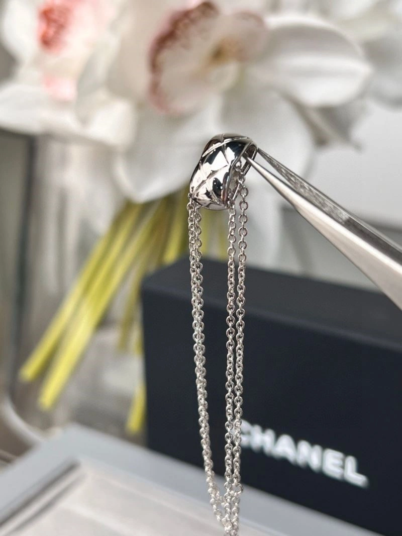 Chanel Necklaces Stretchable 220723