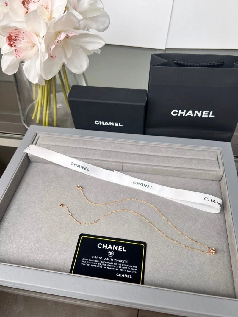 Chanel Necklaces Contemporary 220708