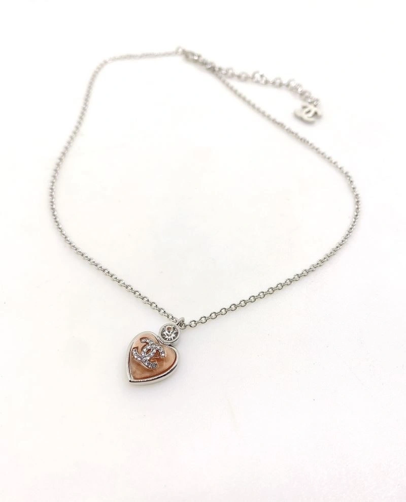 Elegant Chanel Necklaces 220779