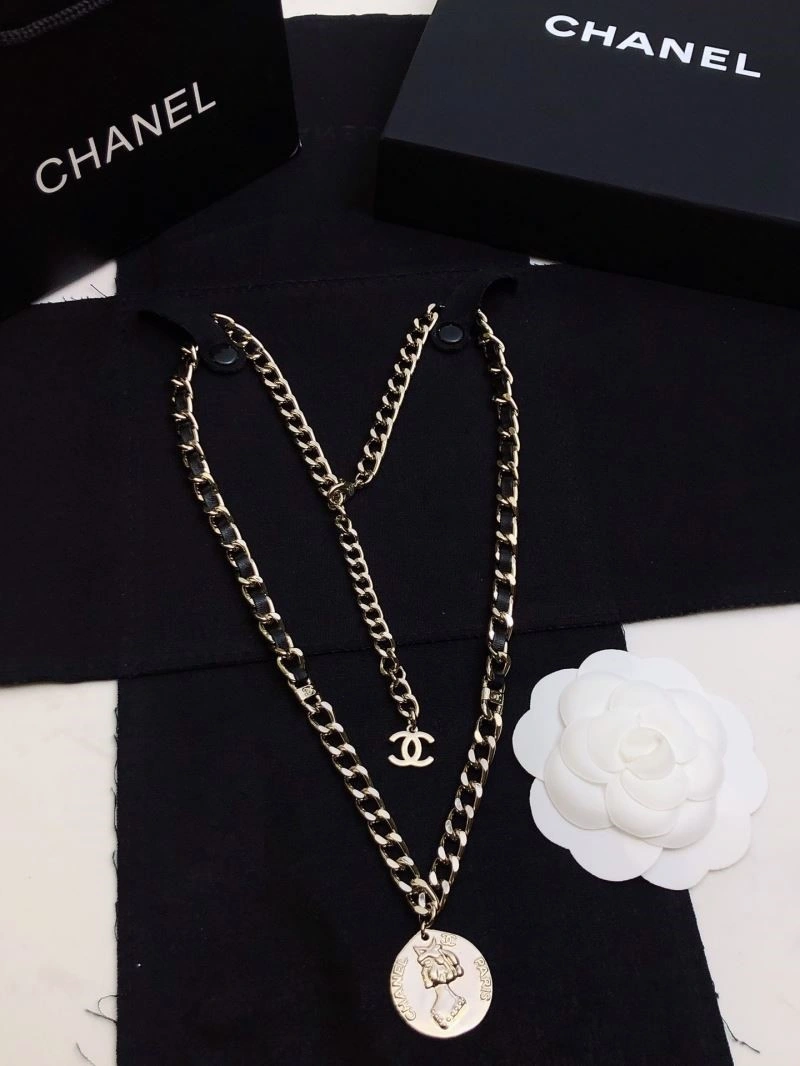 NewStyle Chanel Necklaces 220710
