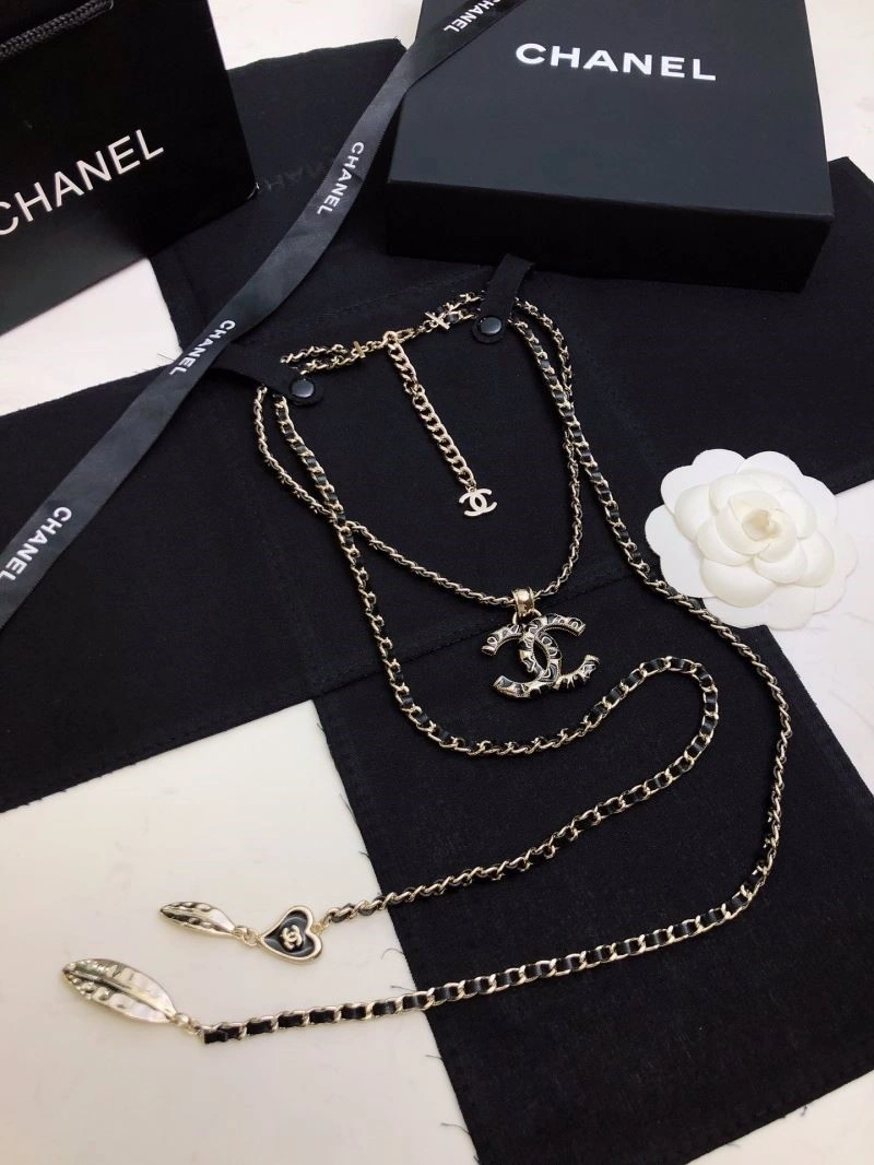 Popular Chanel Necklaces 220705
