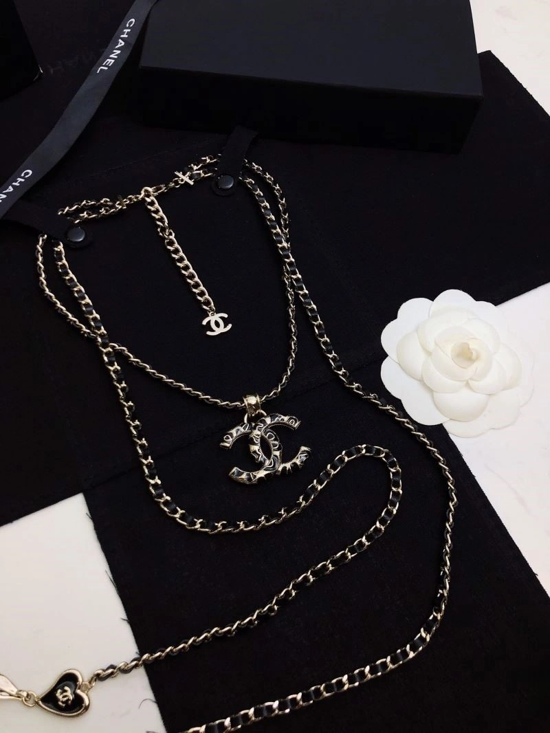 Popular Chanel Necklaces 220705