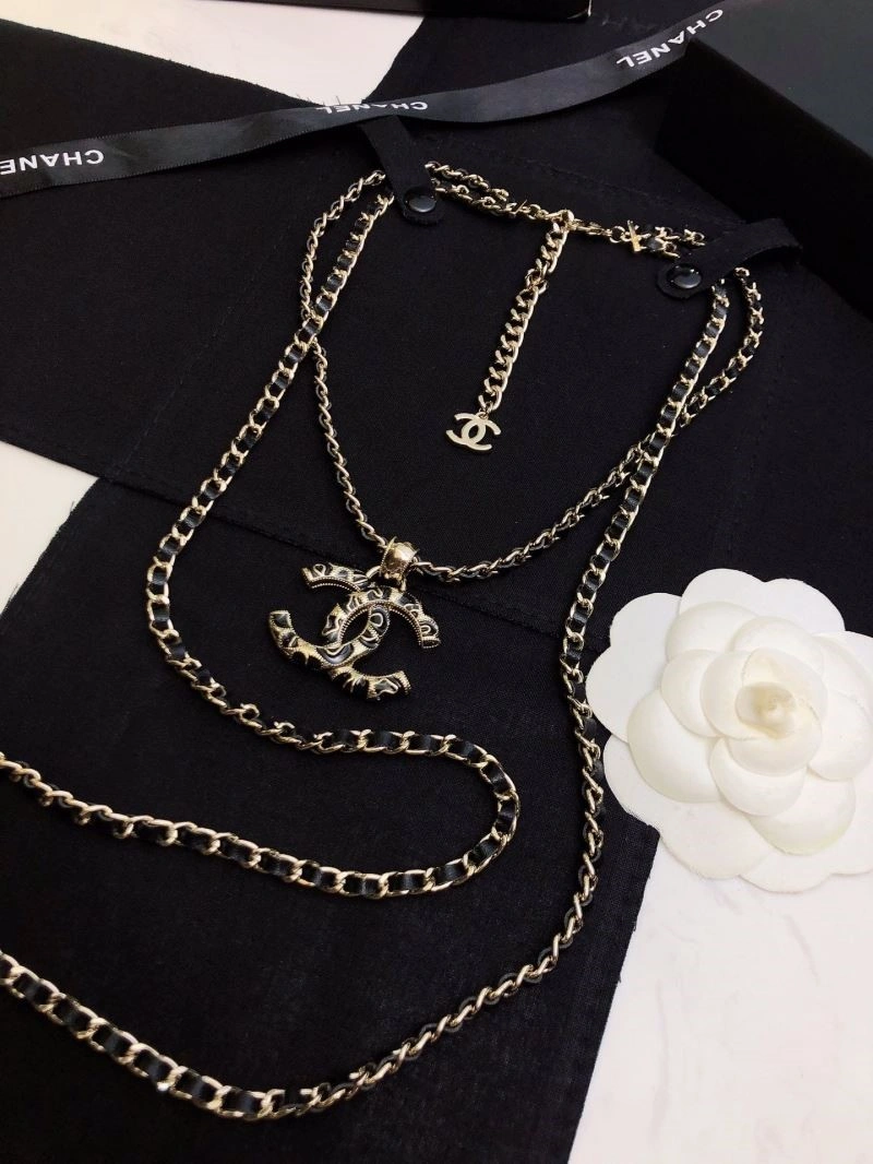 Popular Chanel Necklaces 220705