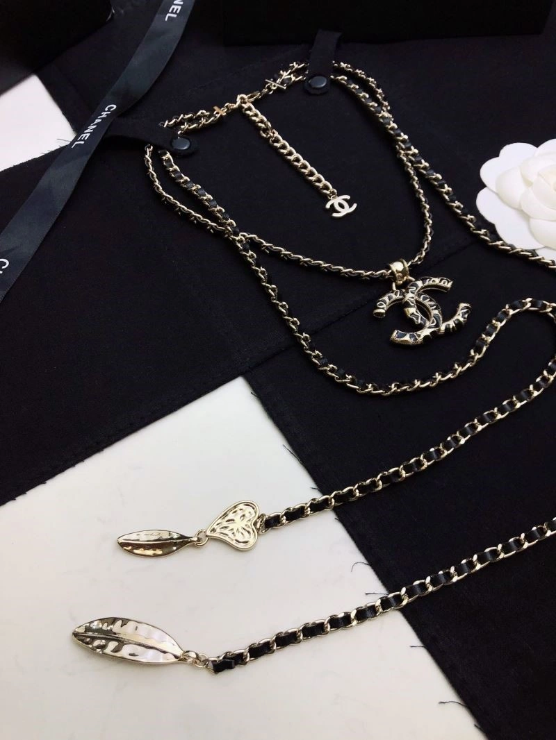Popular Chanel Necklaces 220705
