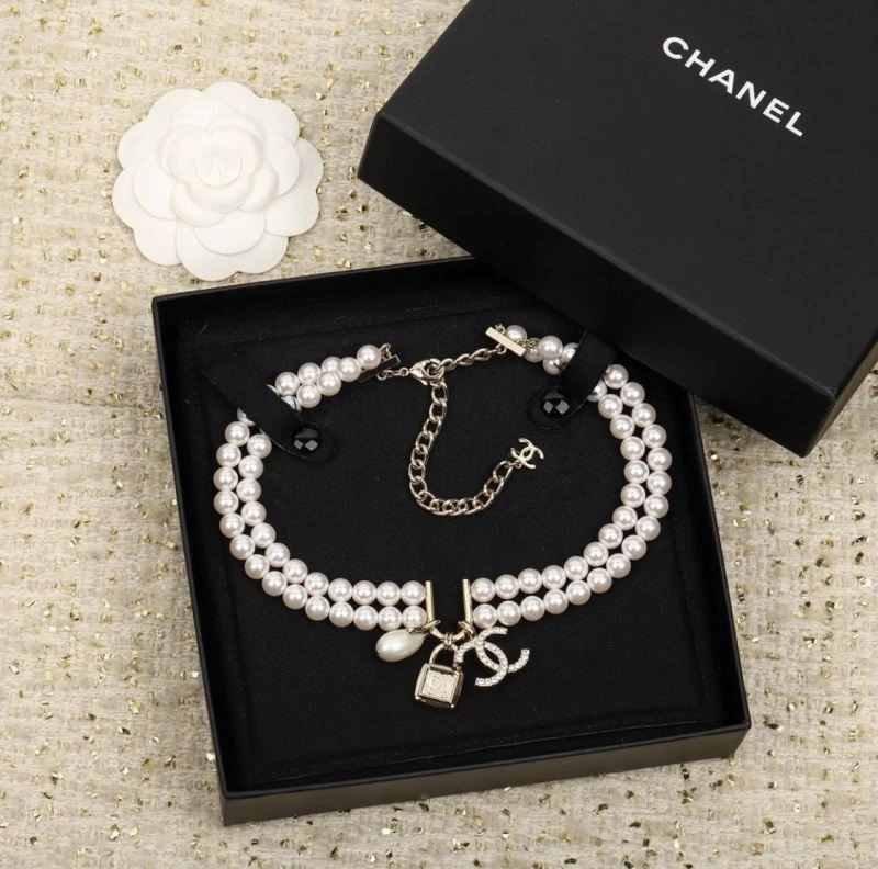 Chanel Necklaces ZipUp 220722