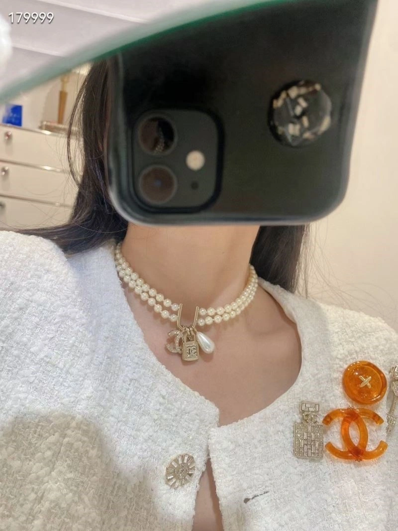 Chanel Necklaces ZipUp 220722