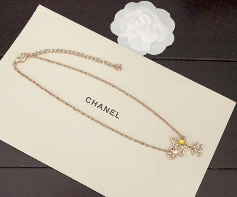 Chanel Necklaces ModernLook 220697