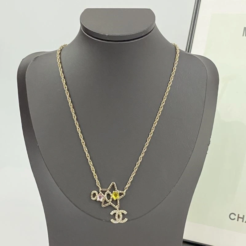 Chanel Necklaces Stylish 220702