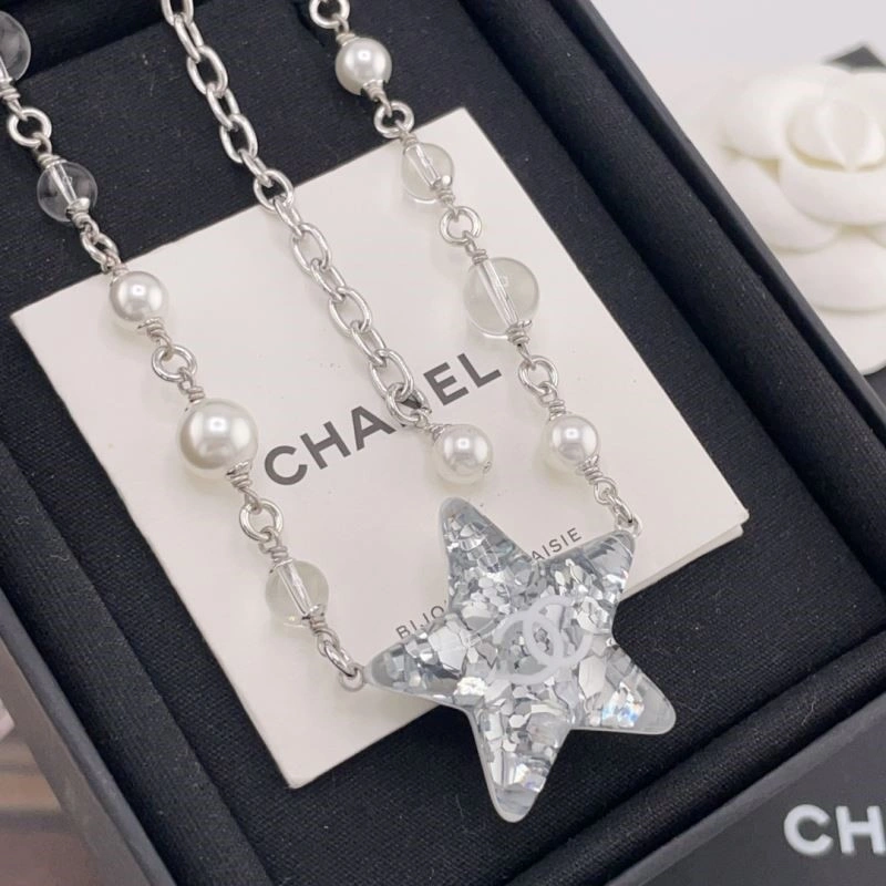 Chanel Necklaces Neat 220711