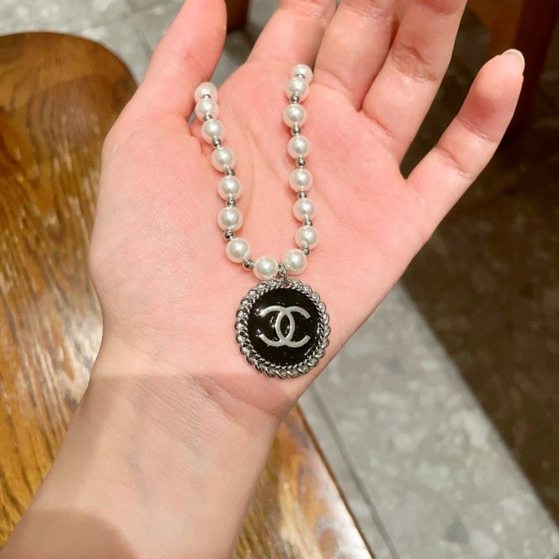 Popular Chanel Necklaces 220707