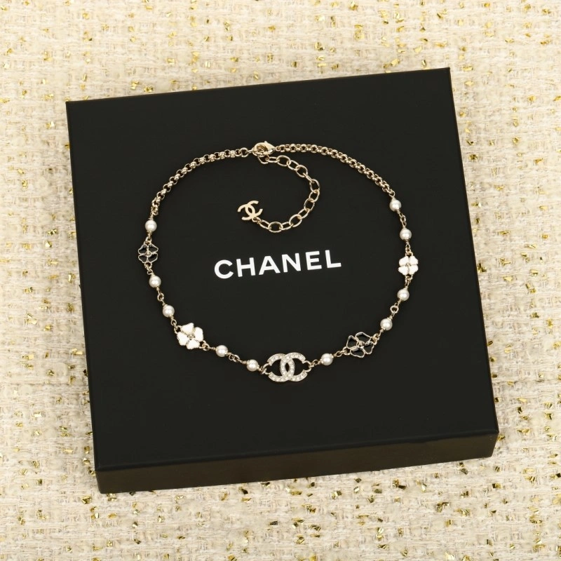 Sophisticated Chanel Necklaces 220680