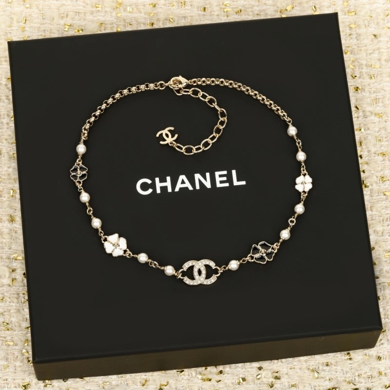 Sophisticated Chanel Necklaces 220680
