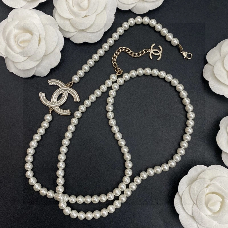 Elegant Chanel Necklaces 220663