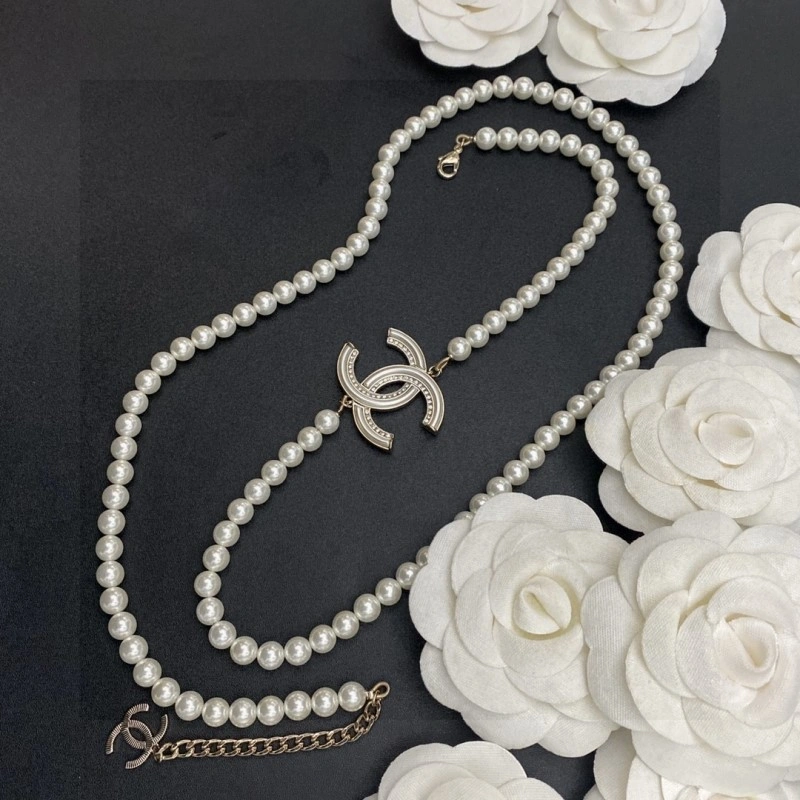 Elegant Chanel Necklaces 220663