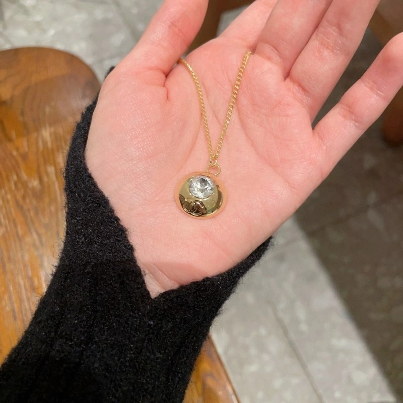 Chanel Necklaces Compact 220674