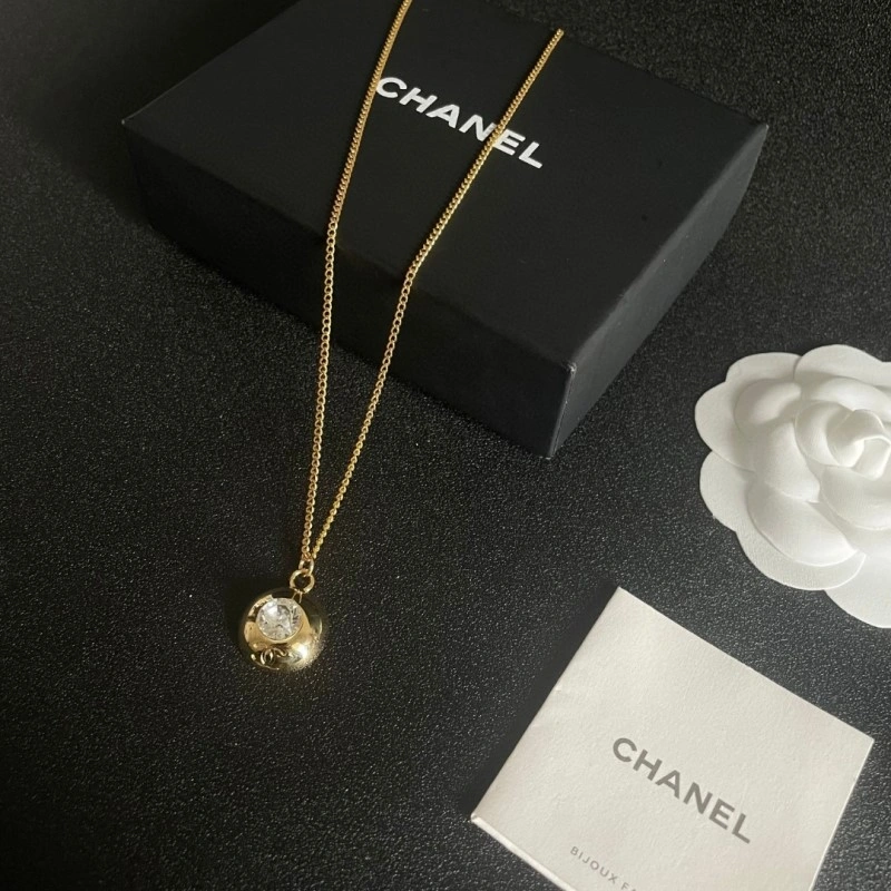 Chanel Necklaces Compact 220674