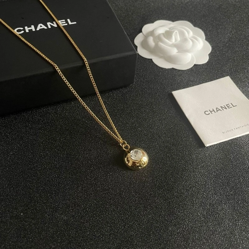 Chanel Necklaces Compact 220674