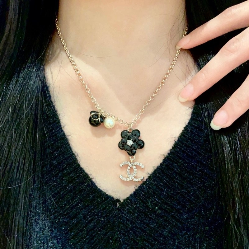 Chanel Necklaces SoftTouch 220636