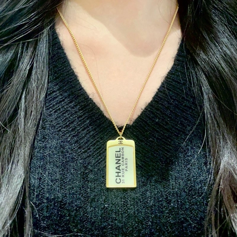 WrinkleFree Chanel Necklaces 220635