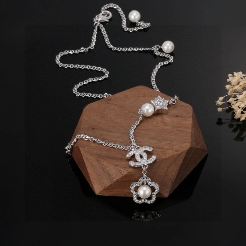 Chanel Necklaces WrinkleFree 220618
